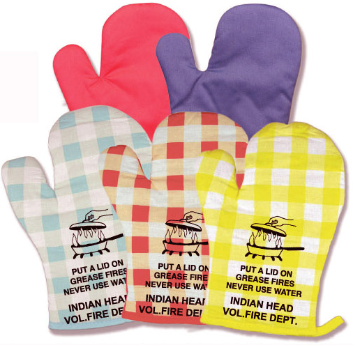 OVEN MITTS - Plaid & Solid